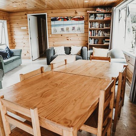 Hostel Tatahi Cove Back Packer Hahei Zewnętrze zdjęcie